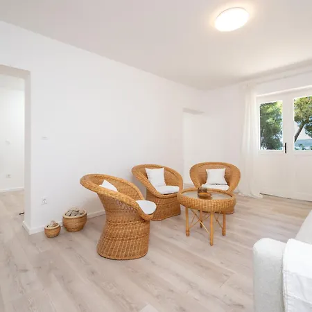 Beachfront Apartments Nincevic * Trogir