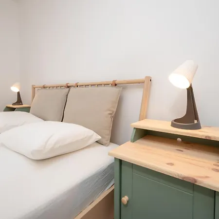 Beachfront Apartments Nincevic *